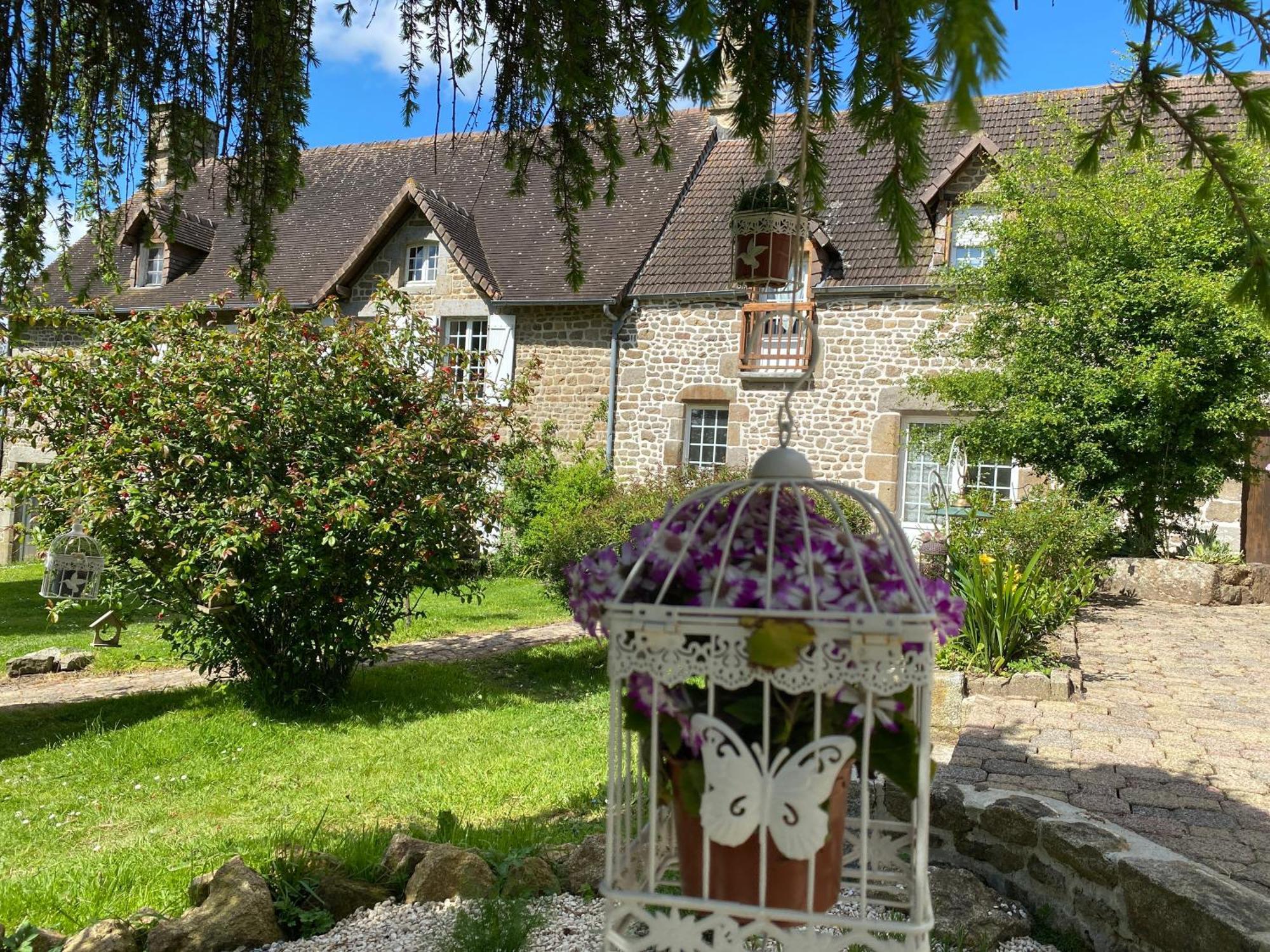 Les Romeline Apartment Montviron